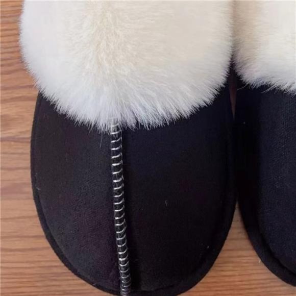 Faux Suede Center Seam Slippers - Picture 13 of 16